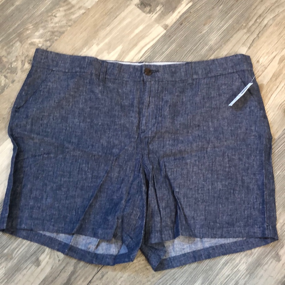 Old Navy Everyday Chambray shorts Plus 20